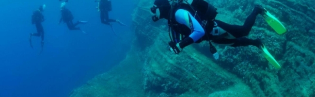 scuba diving for certified divers